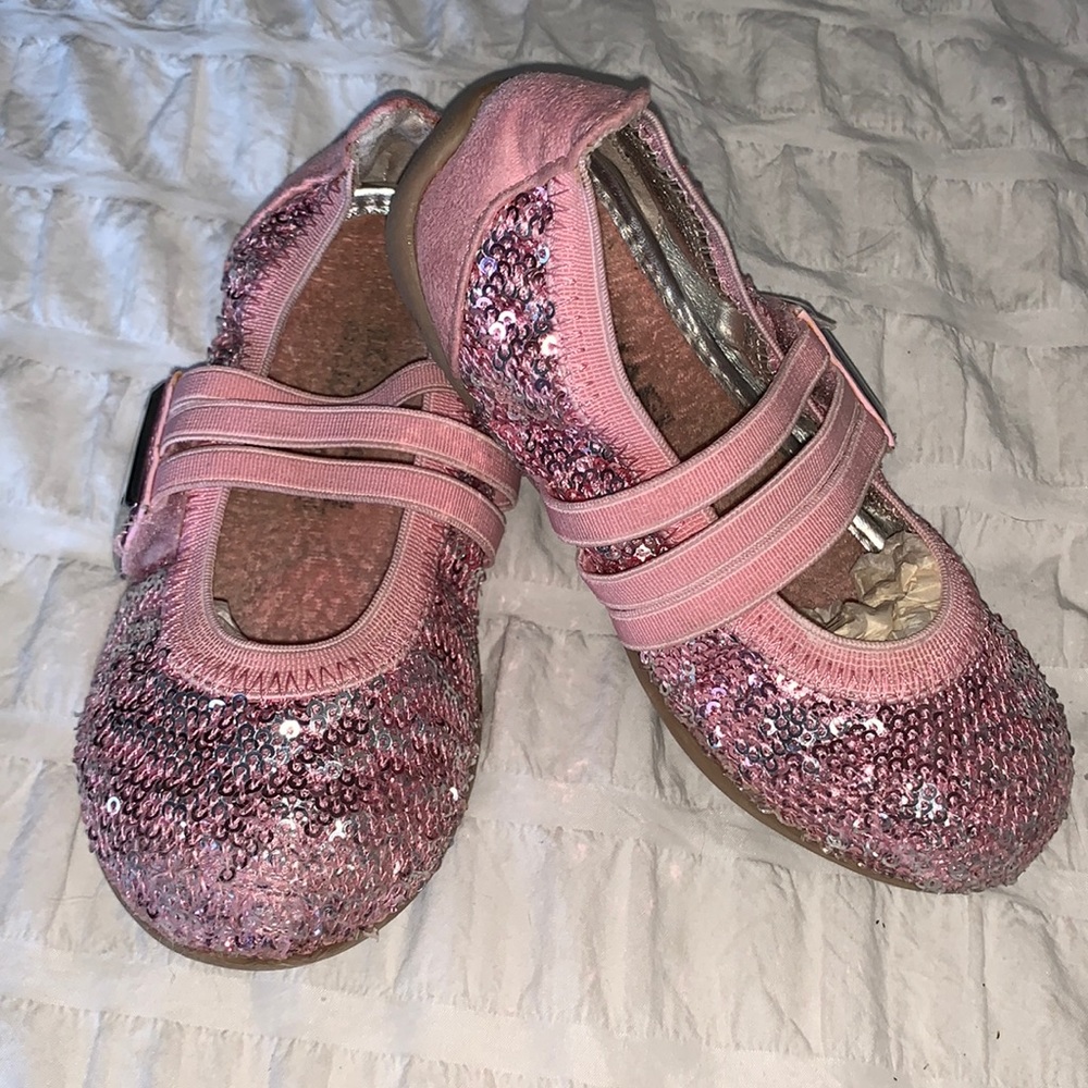 Michael Kors Lil Delilah little girls shoes size 8 with sequins